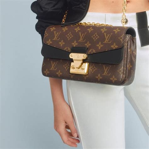 Les collections de Louis Vuitton : Laiss